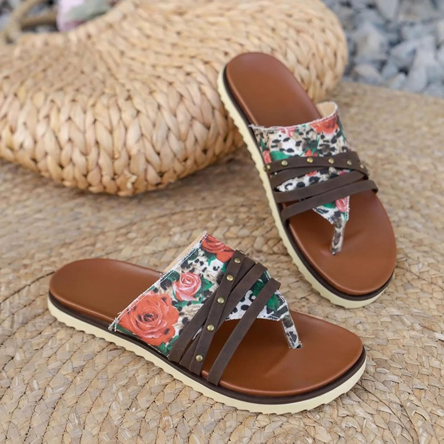Large Size Flat Flower Flip Flops Women's Outer Wear Printed Beach Sandals Lady Sandals with High Arch Support