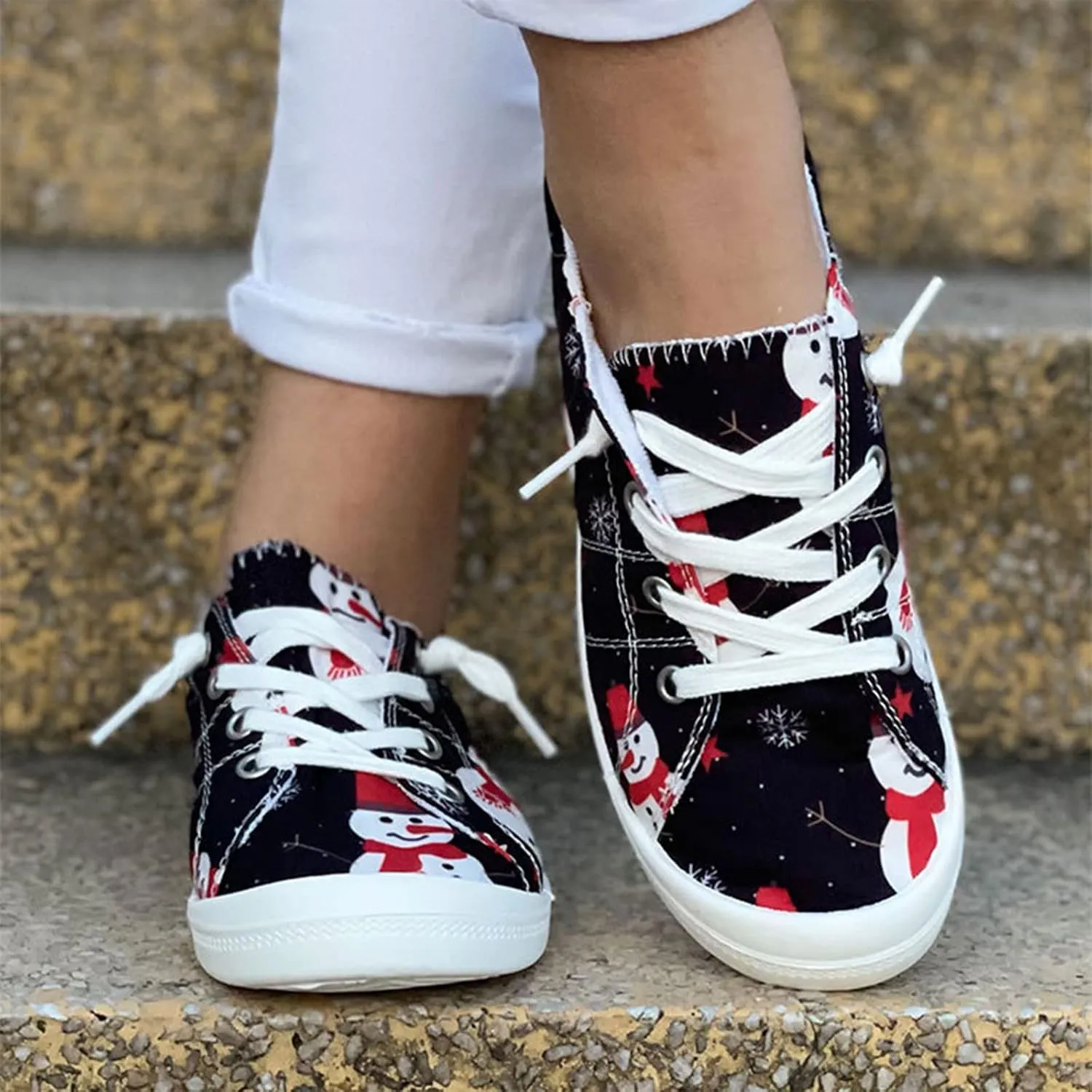 Women Sneakers Canvas Slip-On Christmas Print Comfort Classic Lace Up Low-Top Walking Shoes for Women