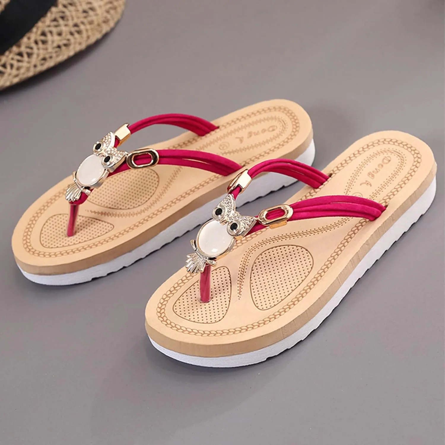 Women's Platform Slippers Flat Flip Flops Beach Slides For Women Slides Light weight Comfortable Casual Sandals